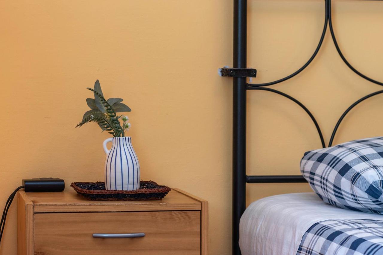 Antigua Casa De Escritor En La Playa De Mundaka Apartment Екстериор снимка