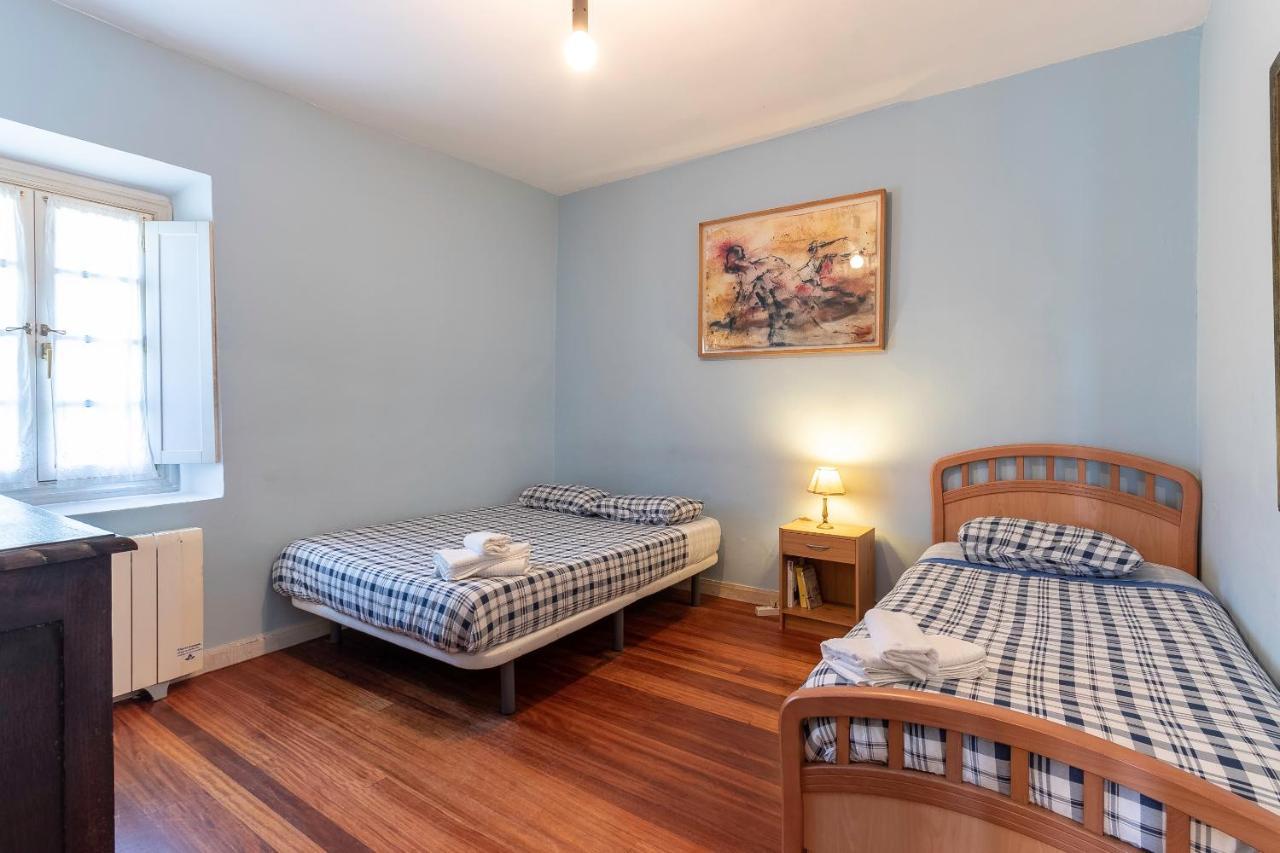 Antigua Casa De Escritor En La Playa De Mundaka Apartment Екстериор снимка