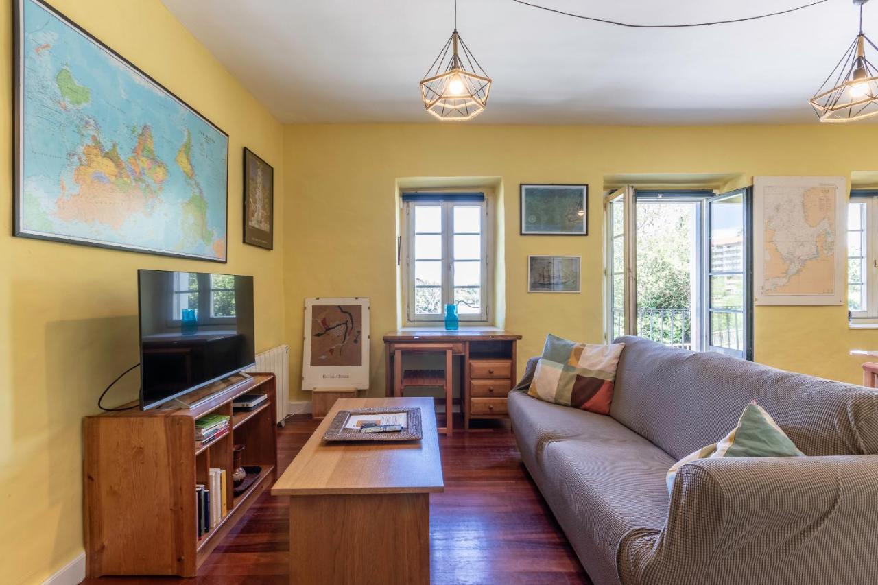 Antigua Casa De Escritor En La Playa De Mundaka Apartment Екстериор снимка